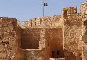 L’Isis a Baghdad la bandiera nera sventola su Palmira