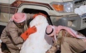 nevica in arabia saudita e kuwet ma l islam vieta i pupazzi di neve