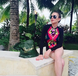 Lindsay Lohan malata ha un virus raror contratto in vacanza in polinesia
