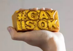 lush saponetta amore love soap campagna diritti gay