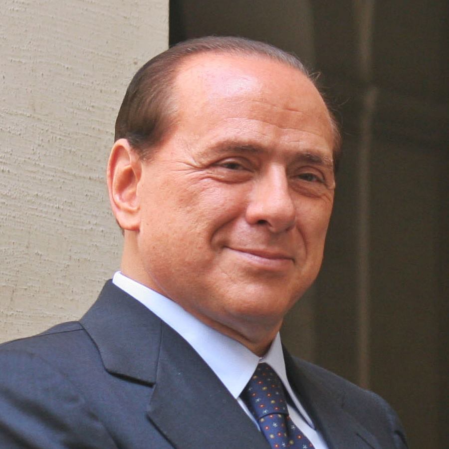 Silvio Berlusconi Ultime notizie salute: ricoverato al San ...